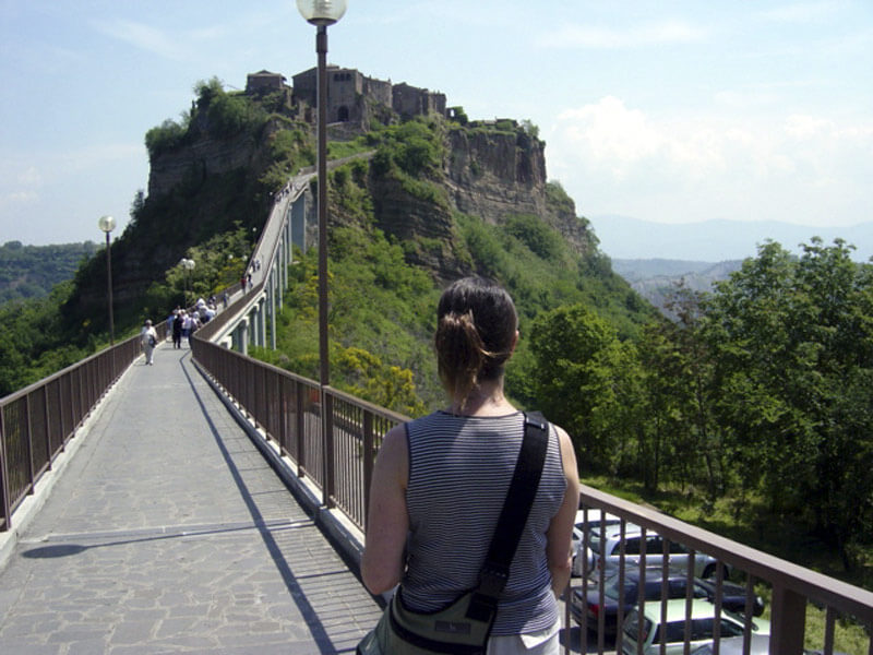 Civita-walkway-01