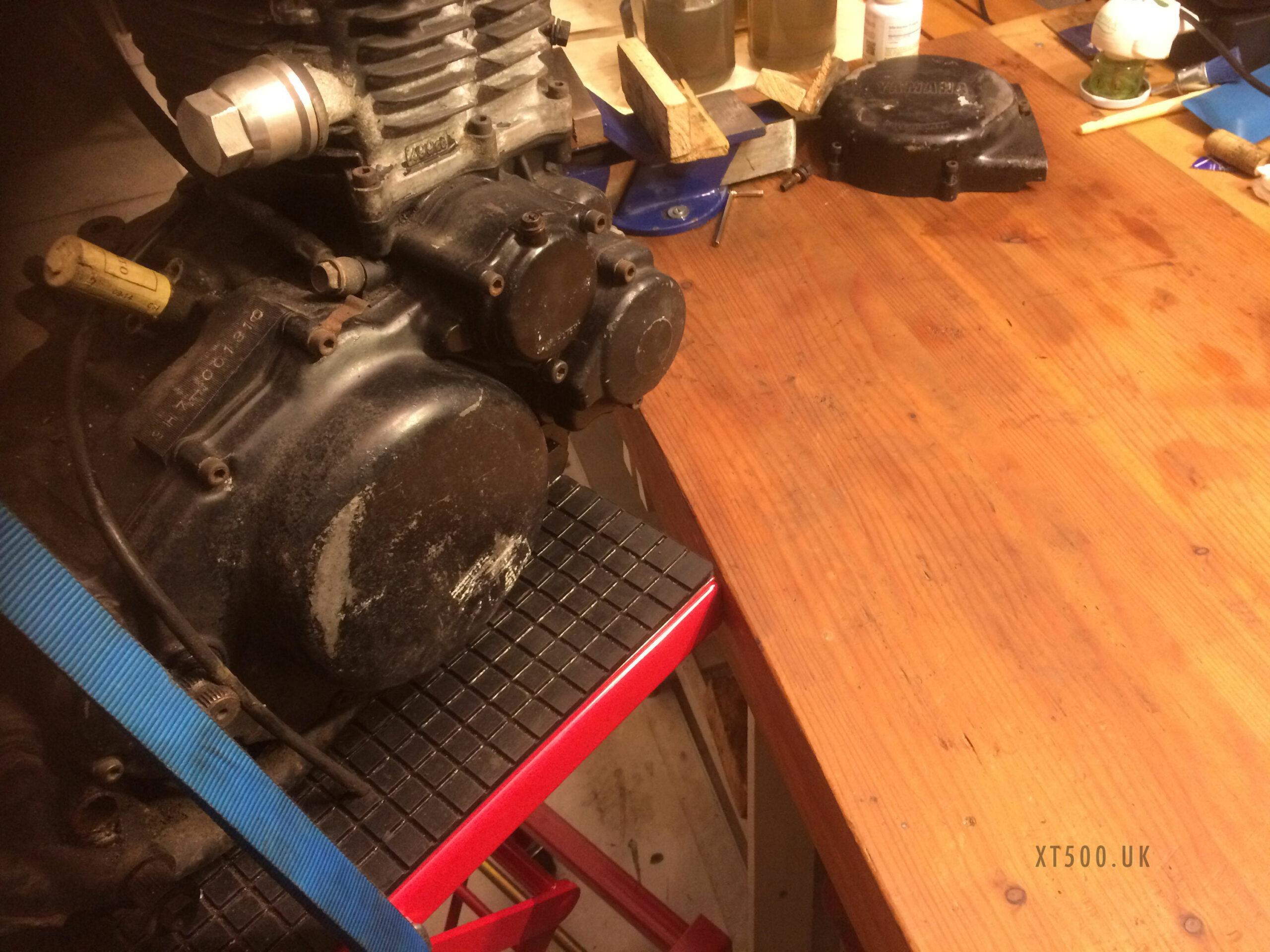 XT500 engine strip down