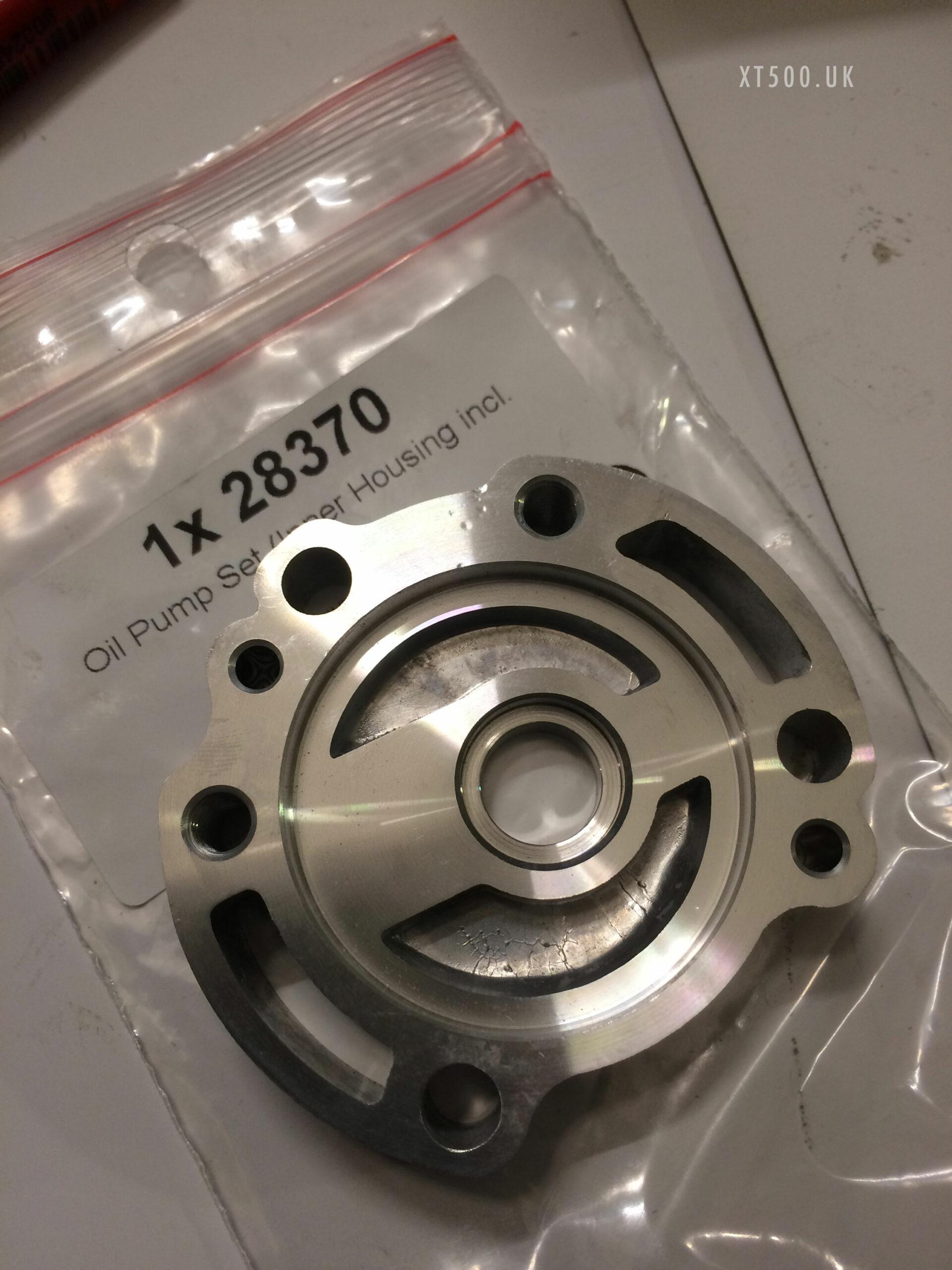 XT500 oil pump