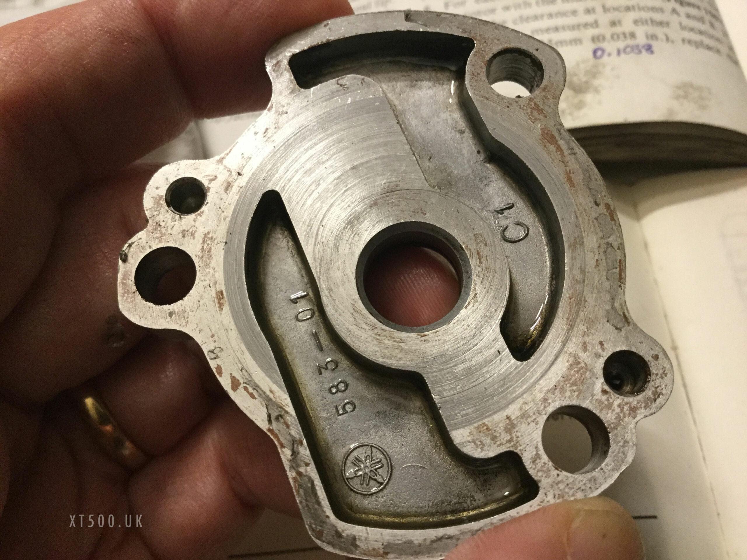 XT500 oil pump